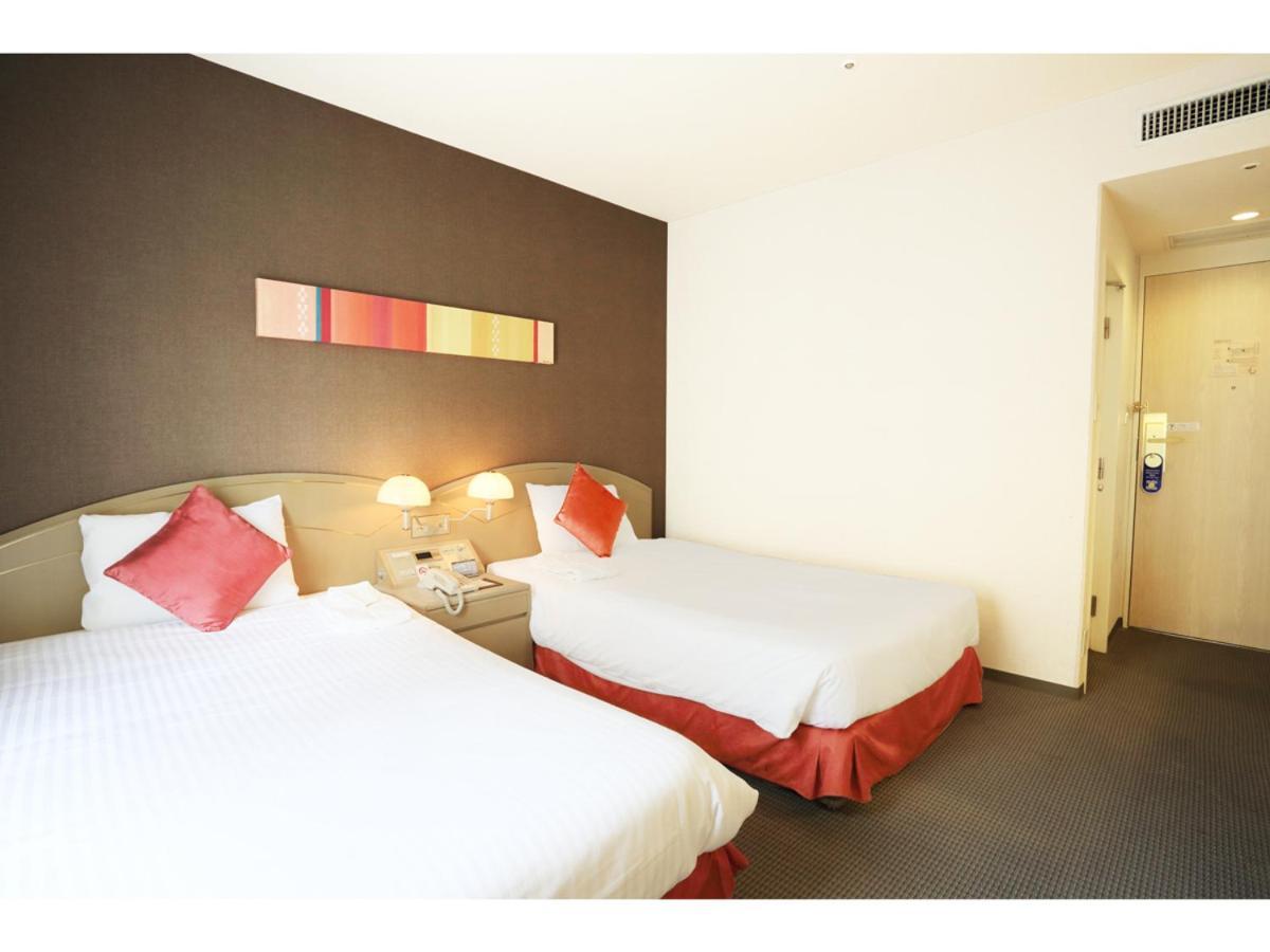 Smile Hotel Naha City Resort מראה חיצוני תמונה