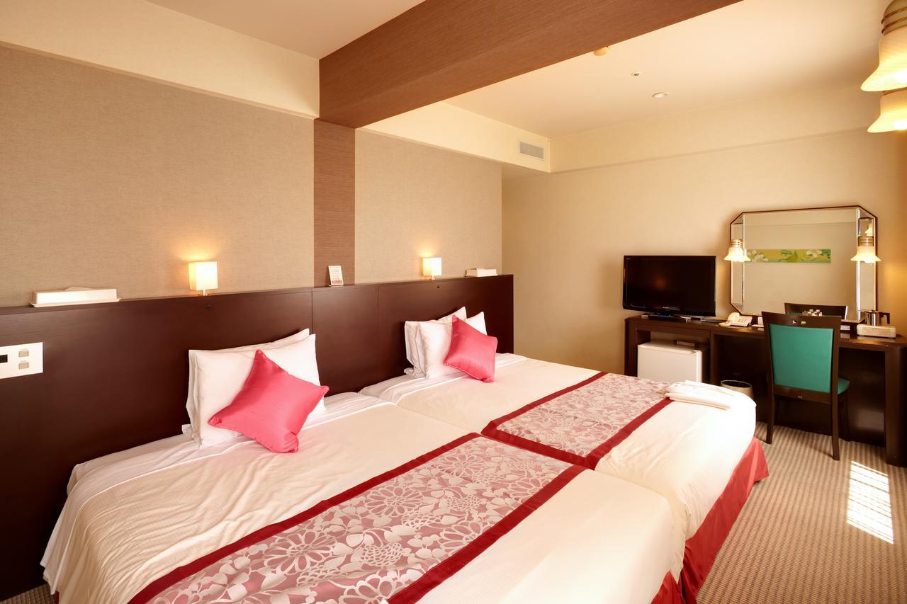Smile Hotel Naha City Resort מראה חיצוני תמונה